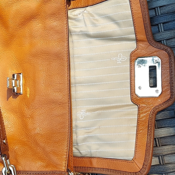 Cole Haan Shoulder bag. - Picture 7 of 12